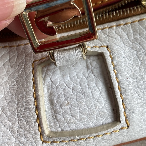 Douney & Bourke cream and brown pebbled leather coin/key/card holder pouch. - Picture 7 of 9